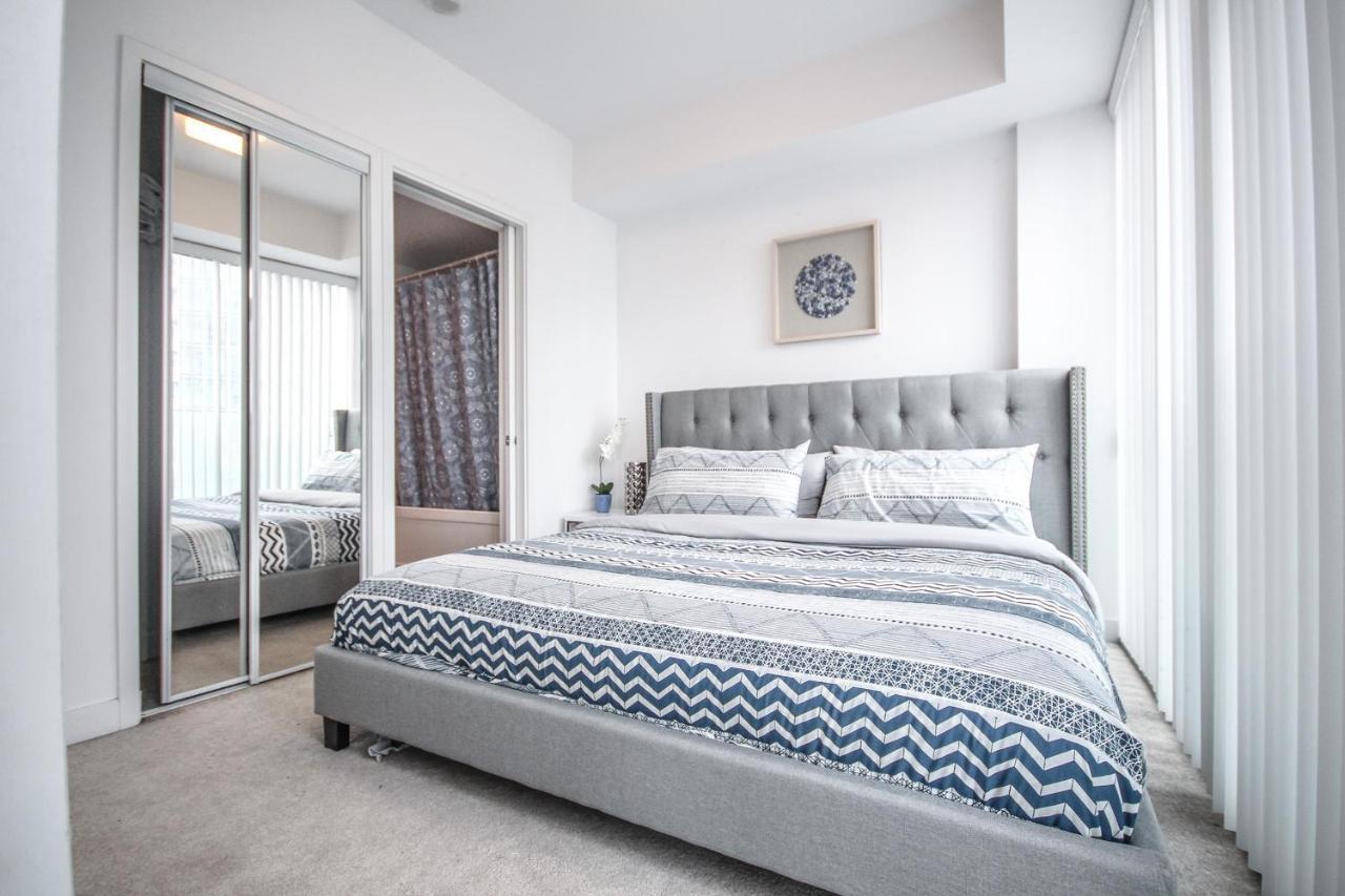 Sarkar Suites - Entertainment District Toronto Kültér fotó