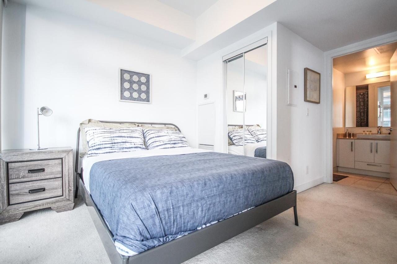 Sarkar Suites - Entertainment District Toronto Kültér fotó