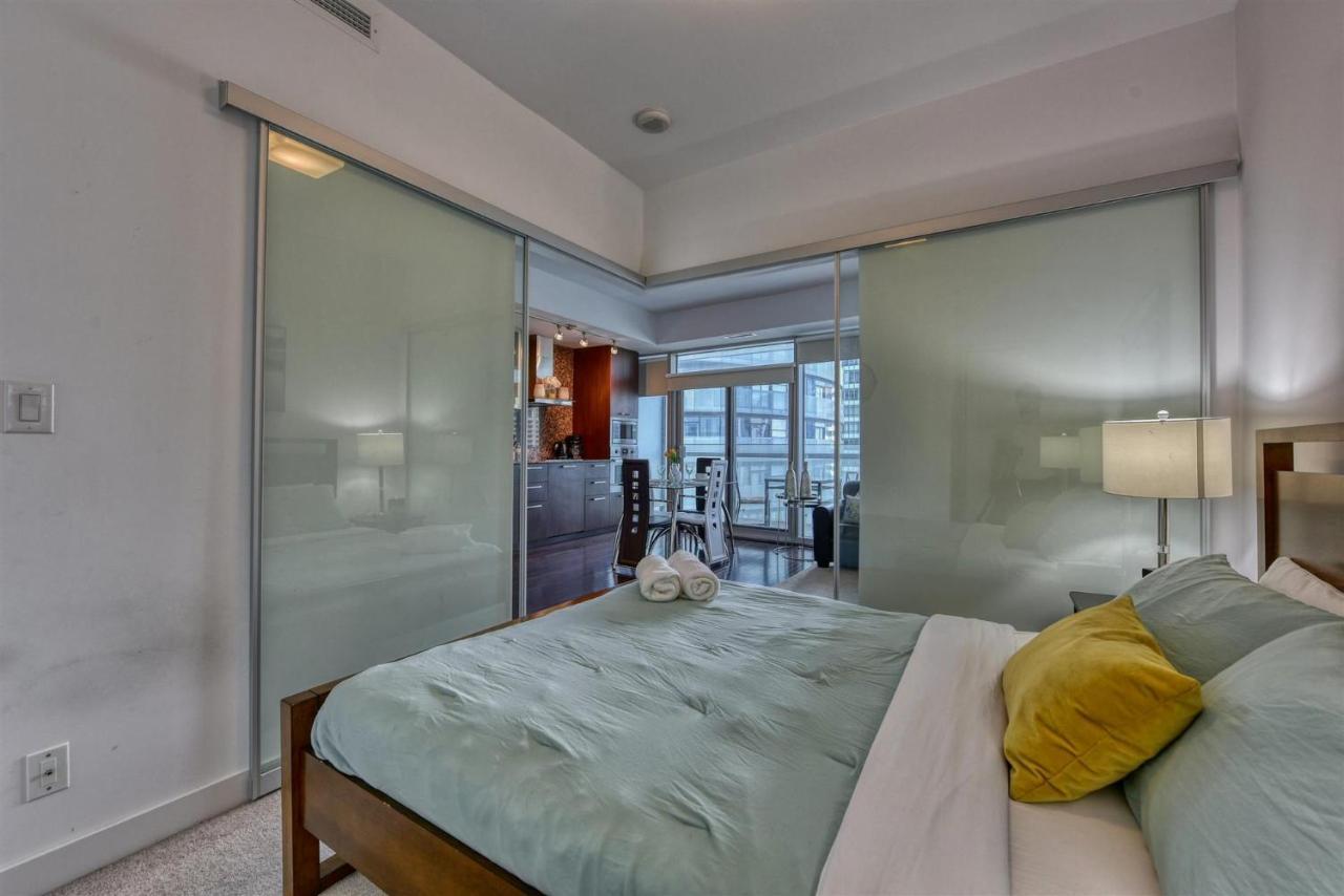 Sarkar Suites - Entertainment District Toronto Kültér fotó