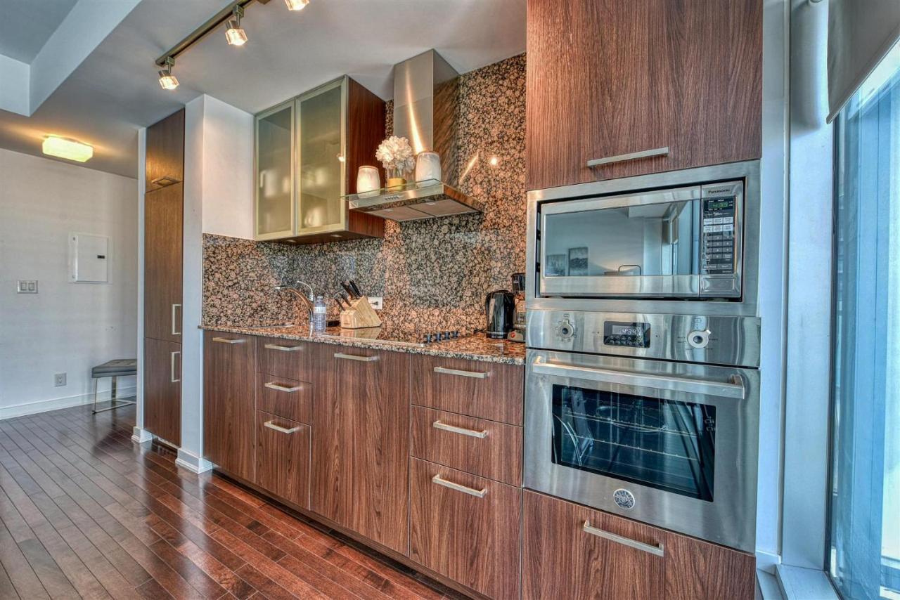 Sarkar Suites - Entertainment District Toronto Kültér fotó
